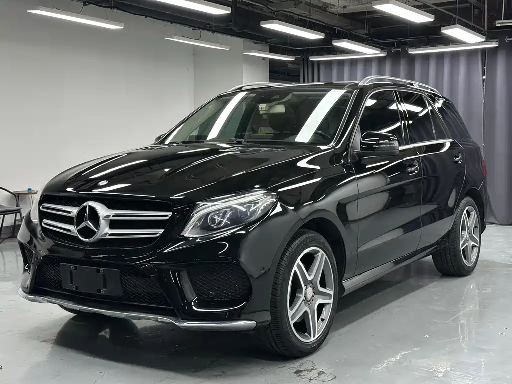 Mercedes-Benz GLE 2016