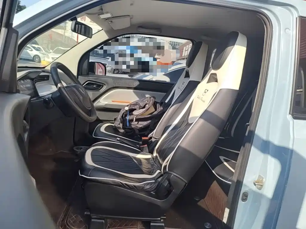 Wuling MINIEV — миниатюра 15