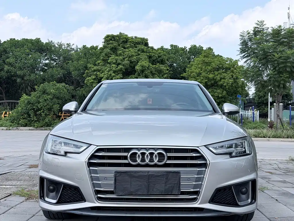 Audi A4L — миниатюра 2