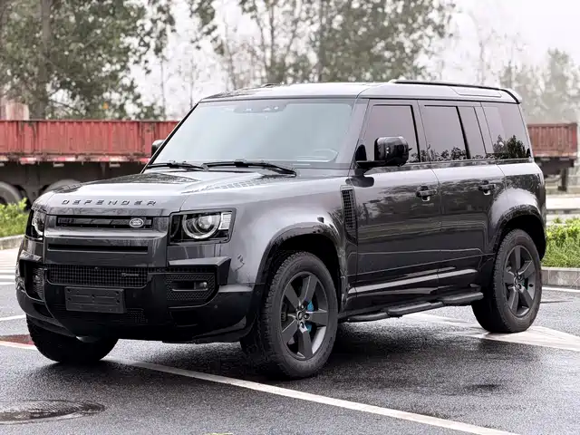 LAND ROVER  DEFENDER 2022