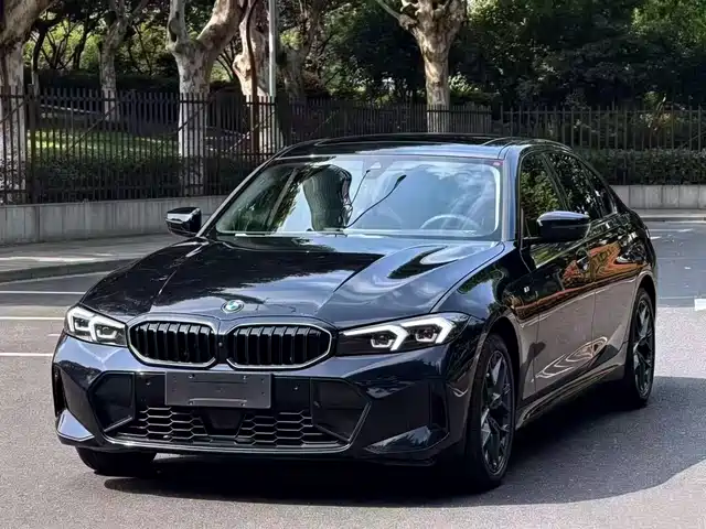 BMW 3-Series — фото 1