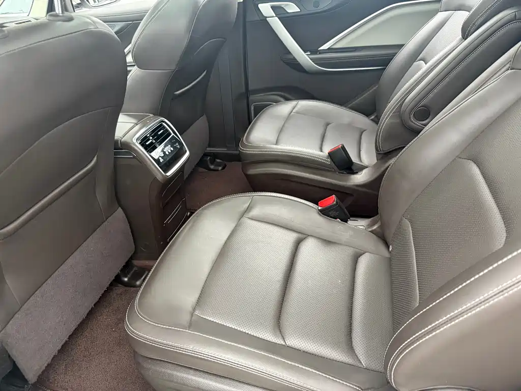 GEELY AUTOMOBILE JIAJIE