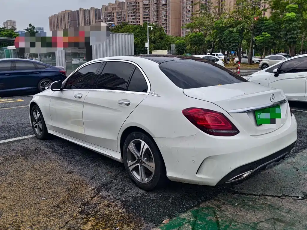 Mercedes-Benz C-Class — миниатюра 5