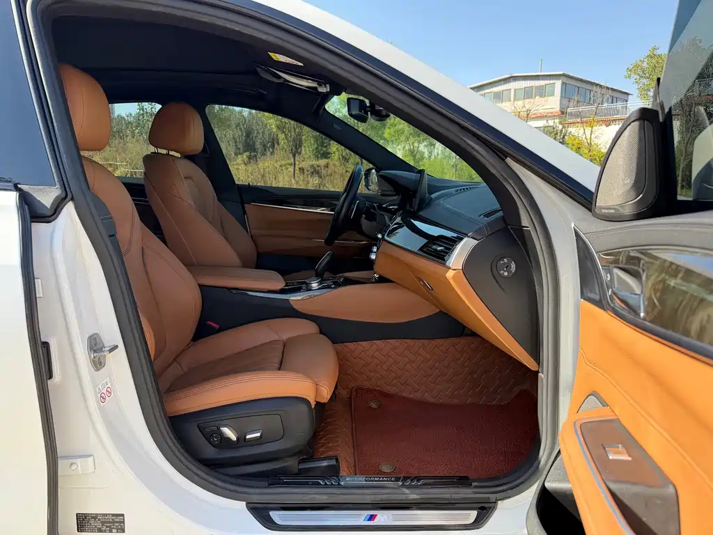 BMW 6 Series GT — миниатюра 13