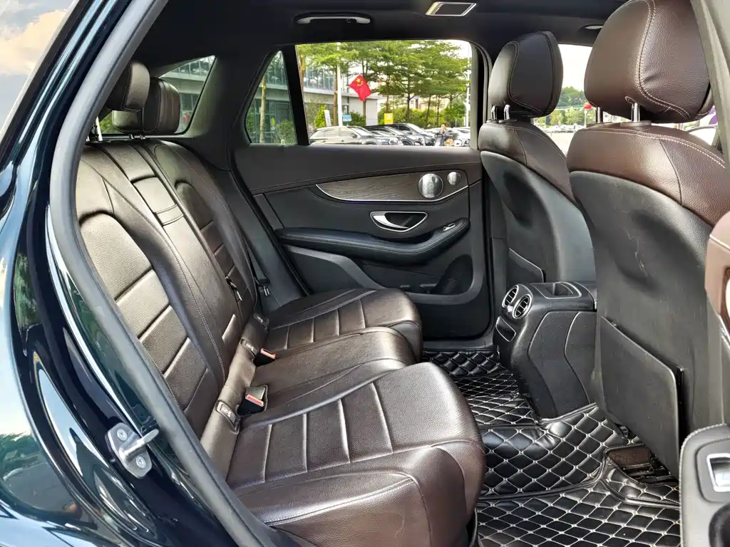 Mercedes-Benz GLC — миниатюра 7