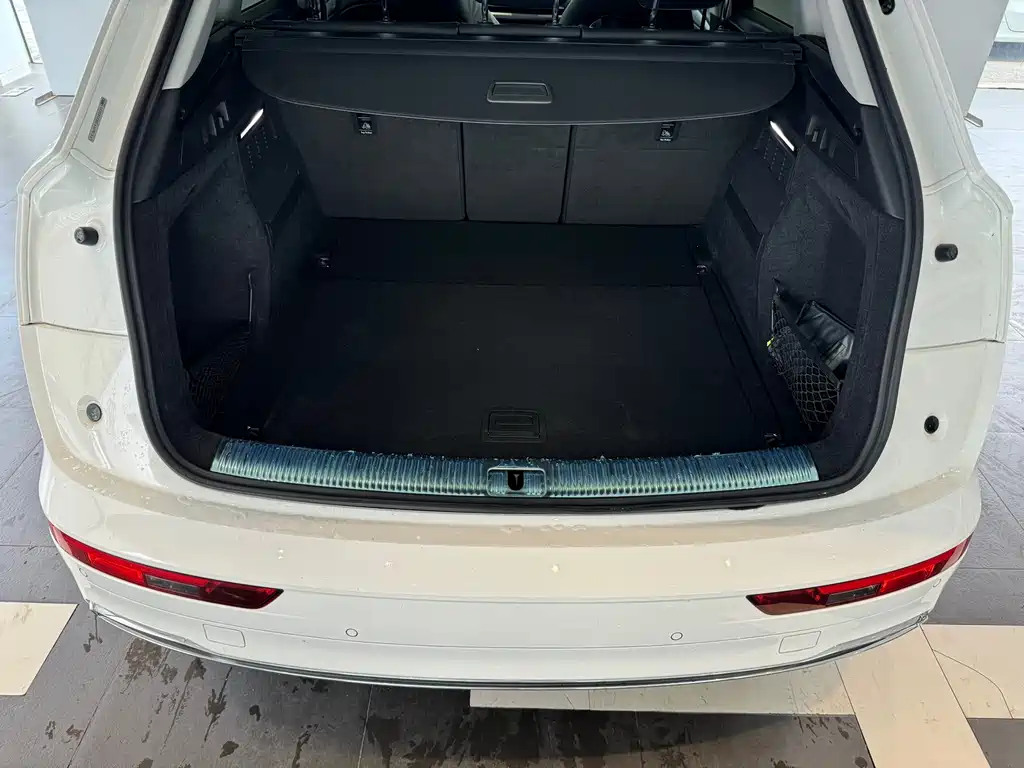 Audi Q5L 2020 45 TFSI Premium Fashion