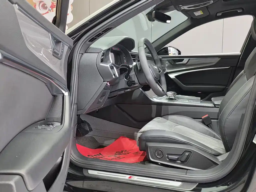 Audi A6L — миниатюра 6