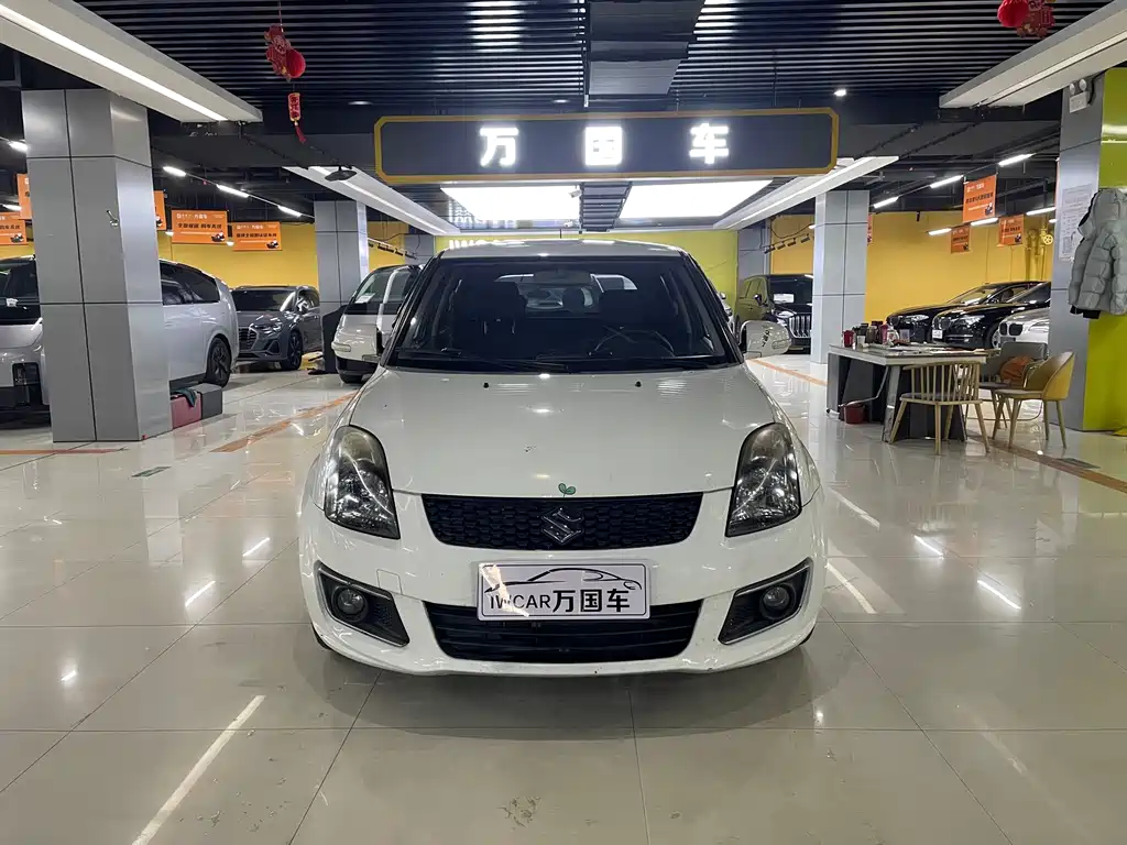 SUZUKI SWIFT
