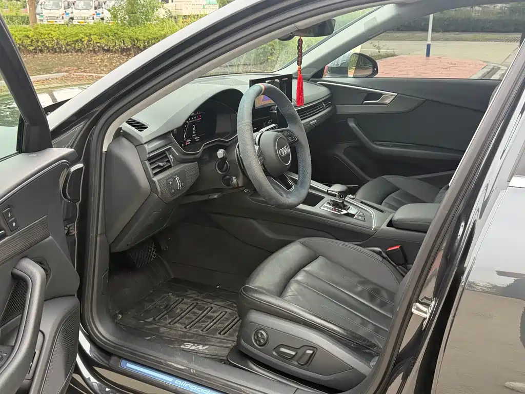 Audi A4 (Import) — миниатюра 10