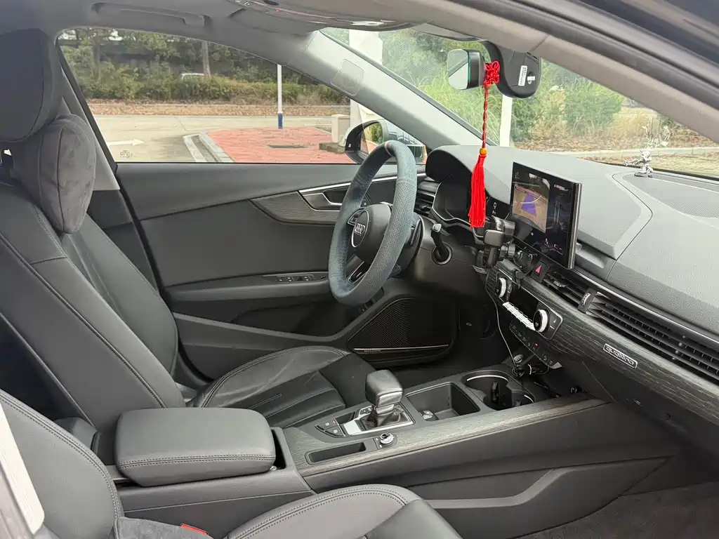 Audi A4 (Import) — миниатюра 19