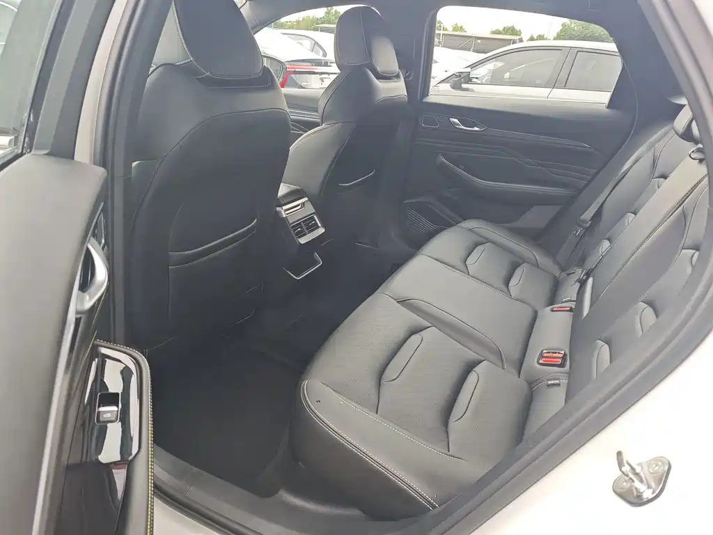 Geely Xingrui — миниатюра 5