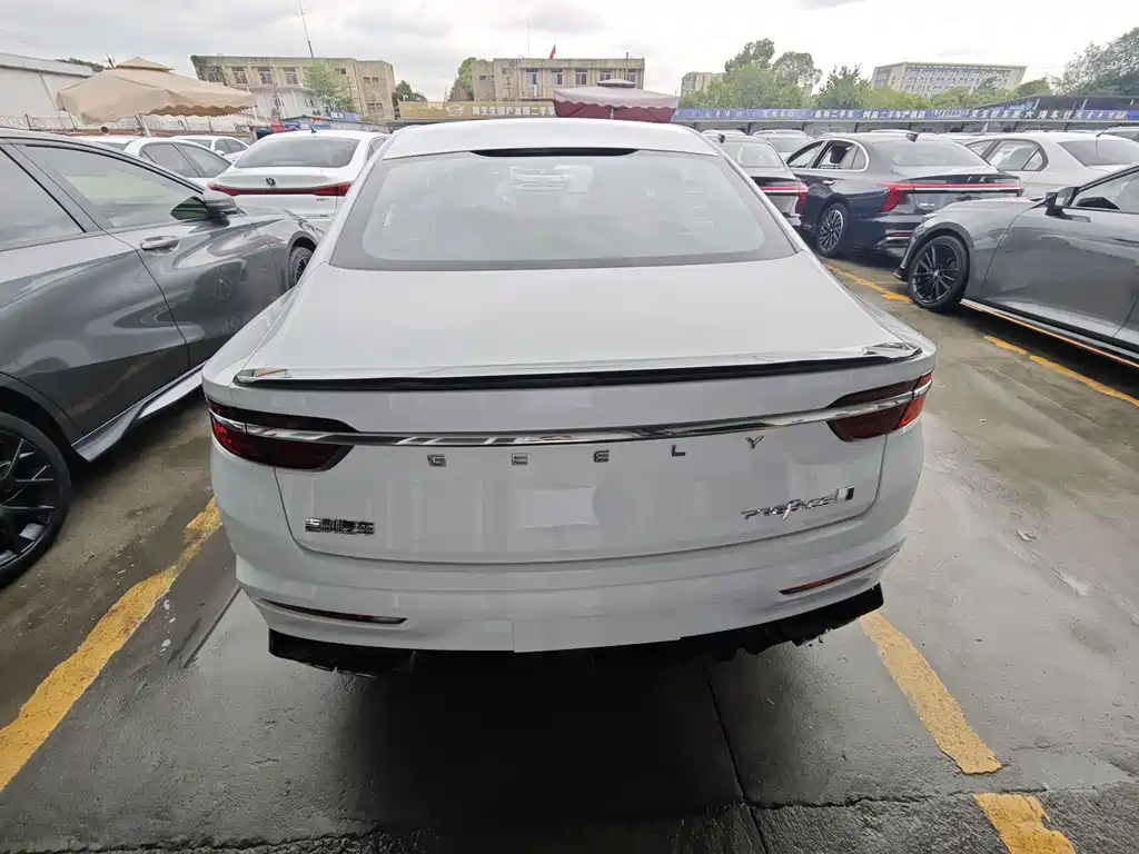 Geely Xingrui — миниатюра 15