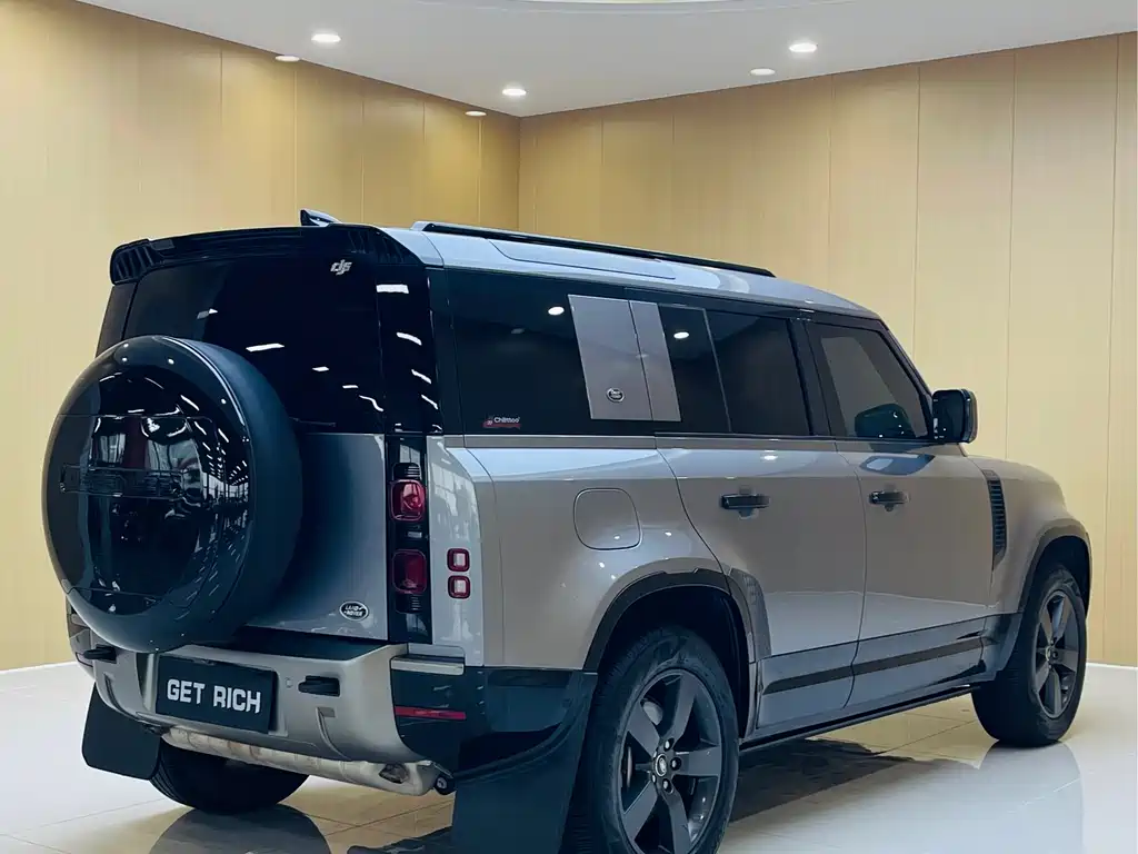 Land Rover Land Rover Defender 2022 90 2.0T P300 X-DYNAMIC HSE
