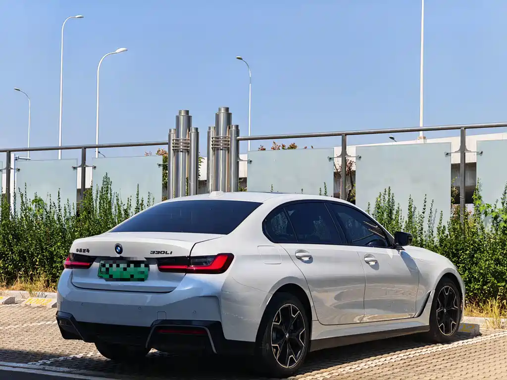 BMW i3 — миниатюра 5
