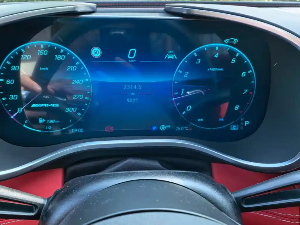 Mercedes-Benz AMG GT — миниатюра 10