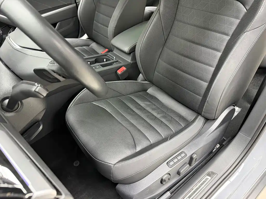 Volkswagen CC — миниатюра 16