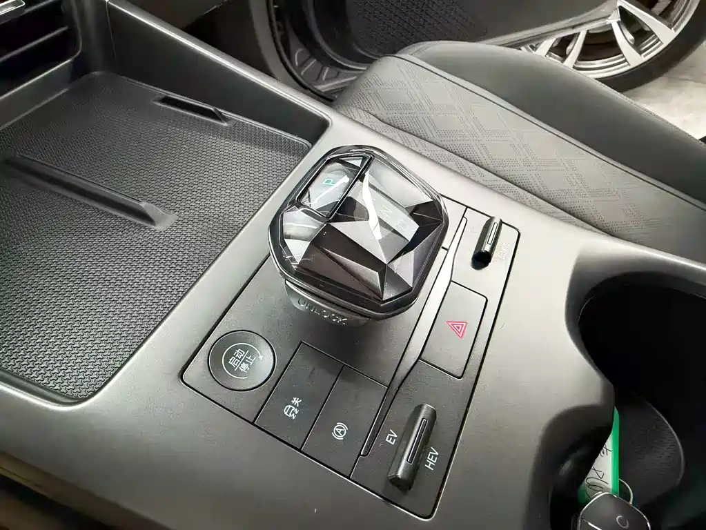 BYD Qin PLUS — миниатюра 11