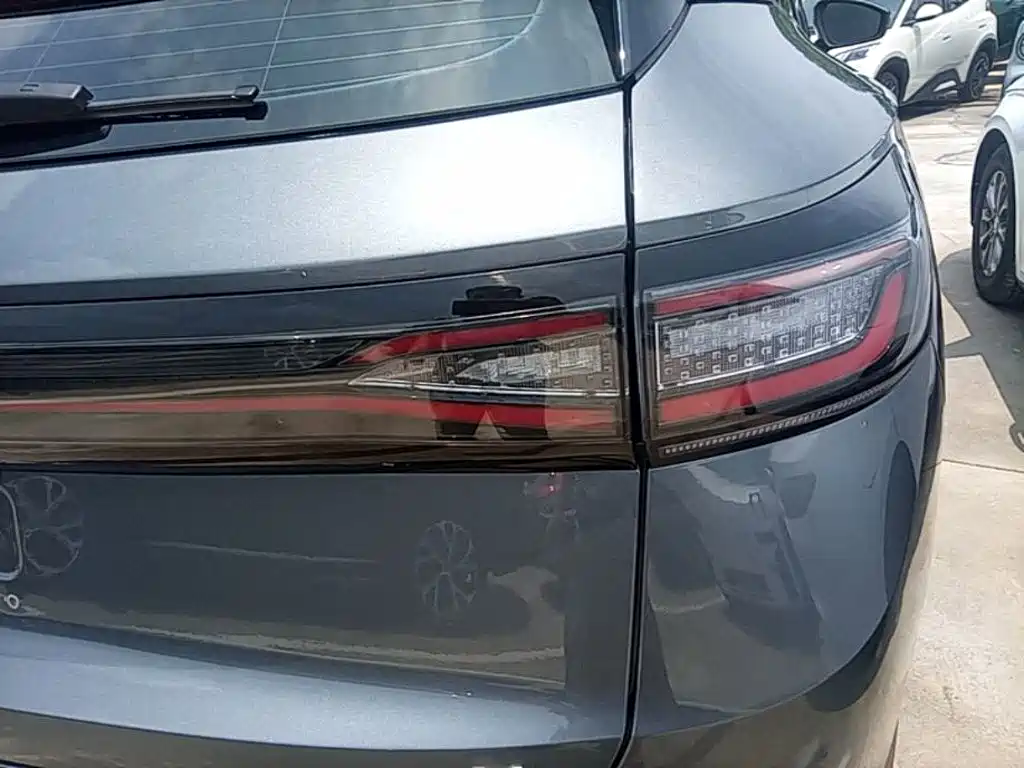 Volkswagen ID.4 X