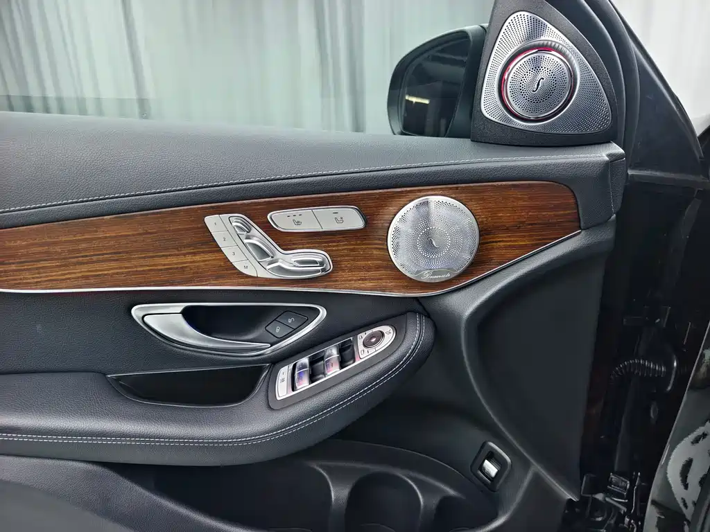Mercedes-Benz GLC 2021 GLC 300 L 4MATIC