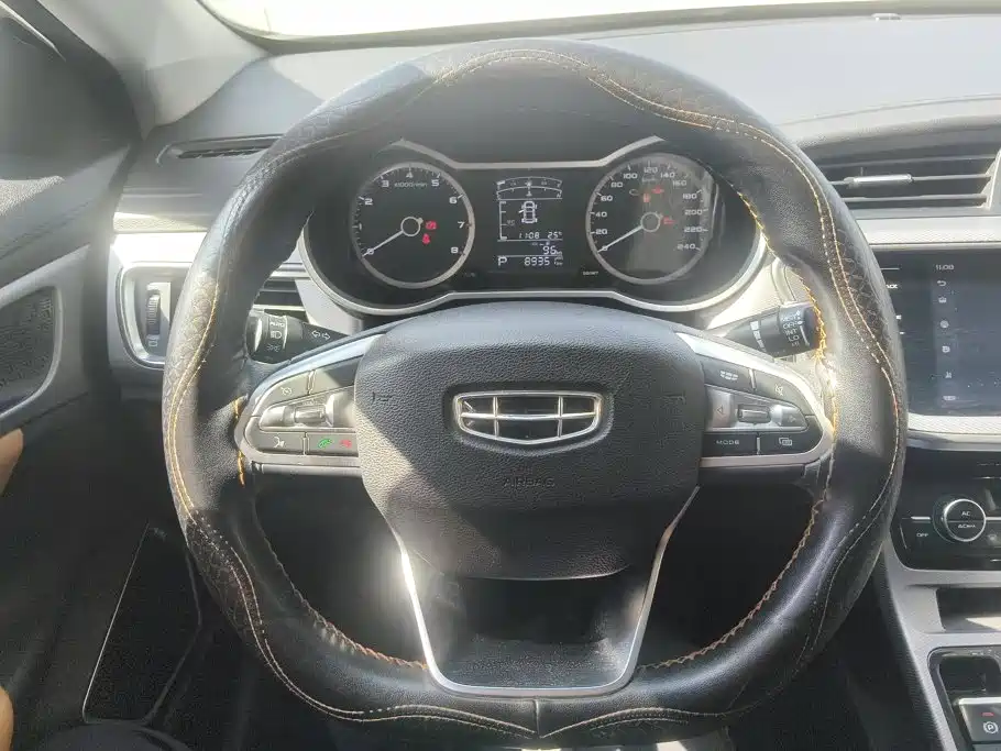Geely Emgrand GL — миниатюра 14