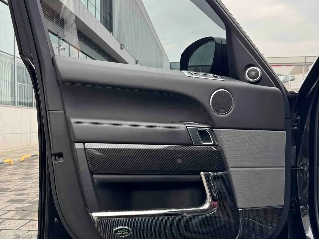 Land Rover Range Rover Sport 2017 3.0 SC V6 HSE DYNAMIC