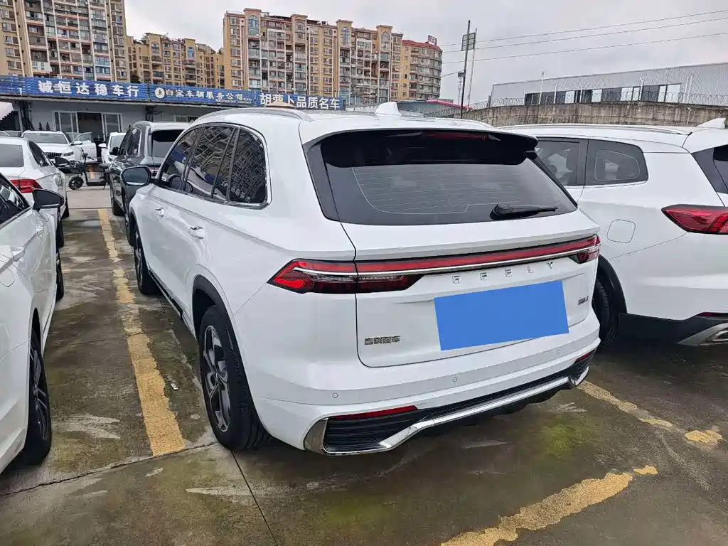 Geely Xingyue L — миниатюра 14