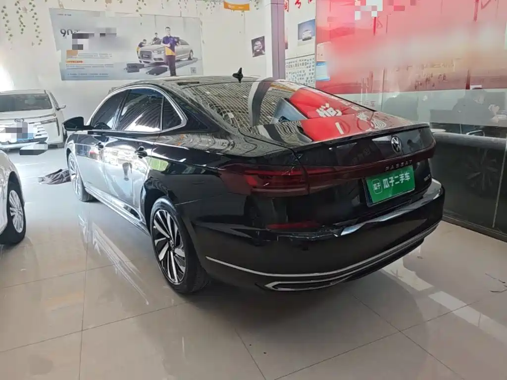 Volkswagen Passat 2024 380TSI Elite