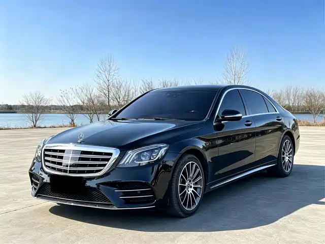 Mercedes-Benz S-Class — фото 1