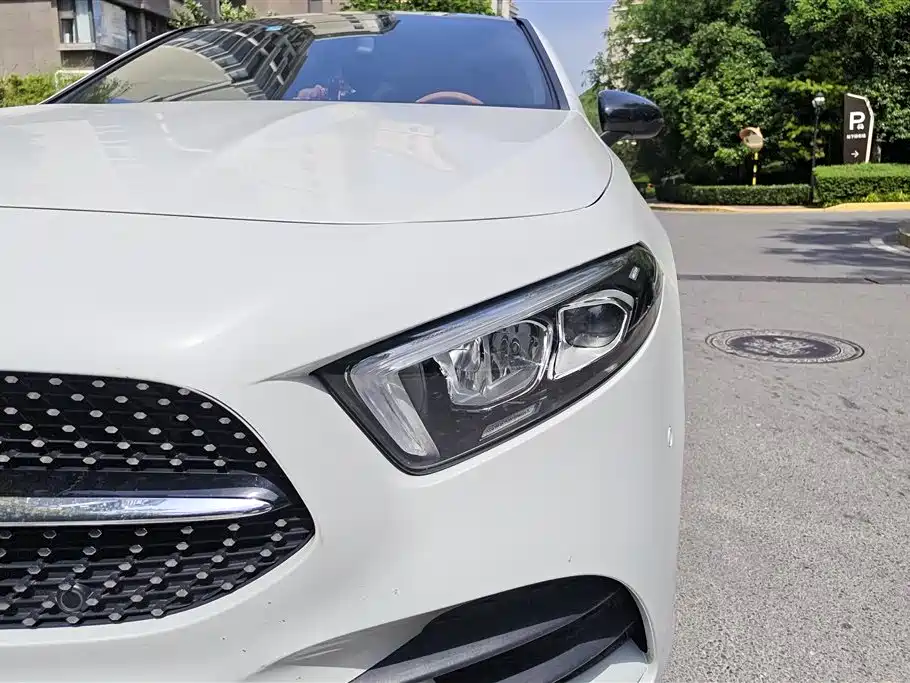 Mercedes-Benz A-Class A 2019 A 220 L 4MATIC Sport