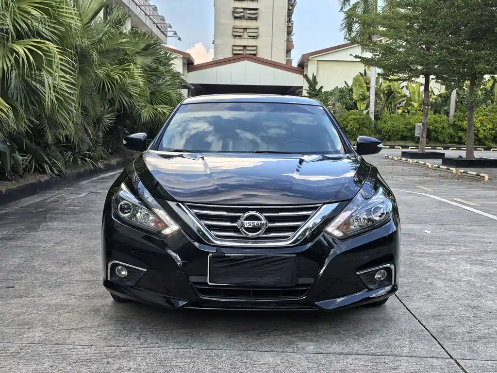 Nissan Teana — миниатюра 3