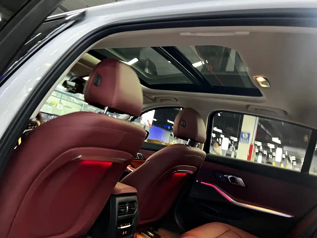 BMW 3 Series — миниатюра 14