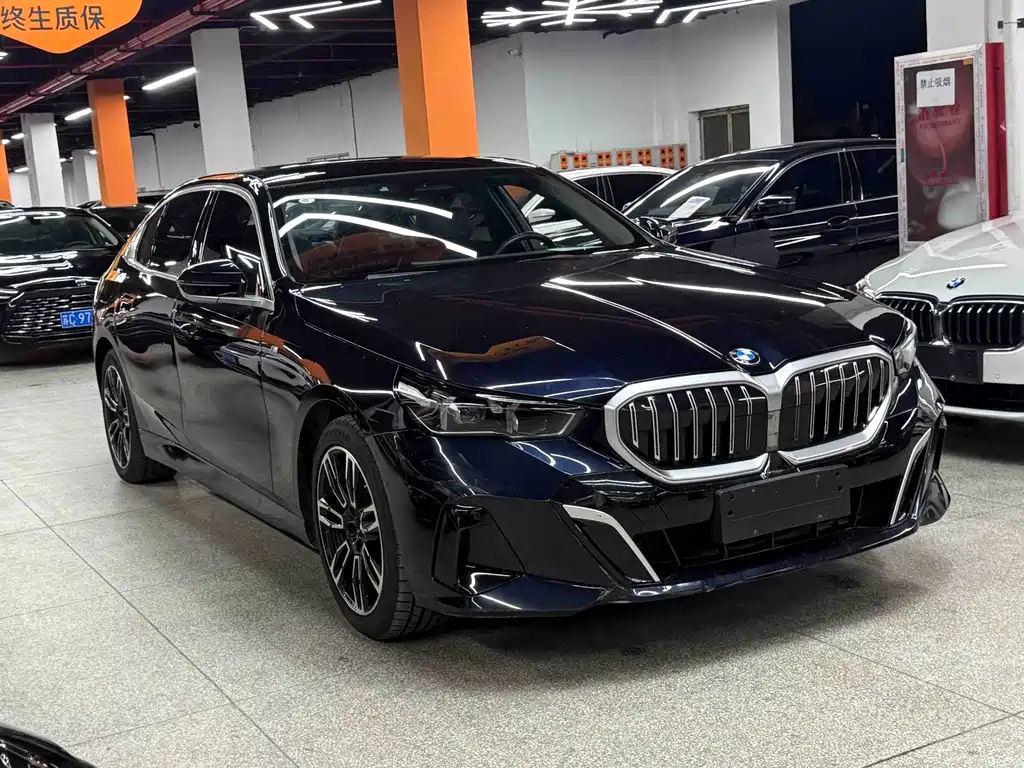 BMW 5 Series 5 2024 525Li M Sport