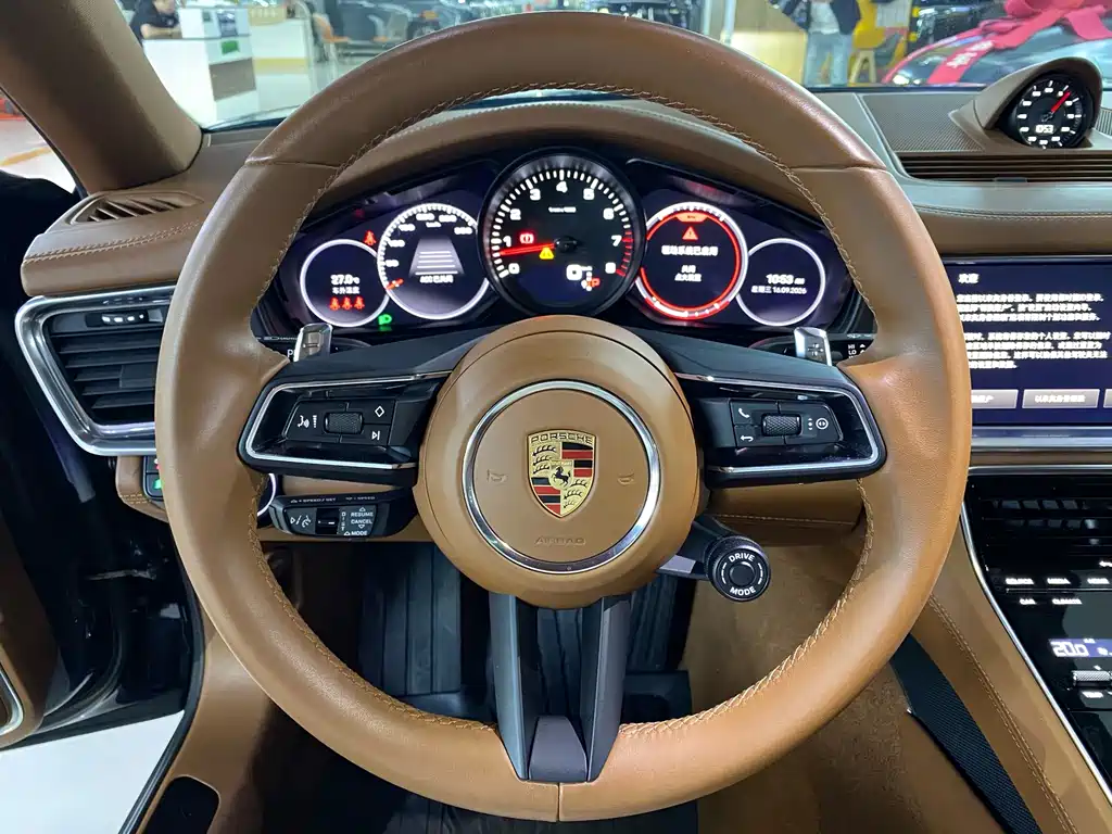 Porsche Panamera — миниатюра 8