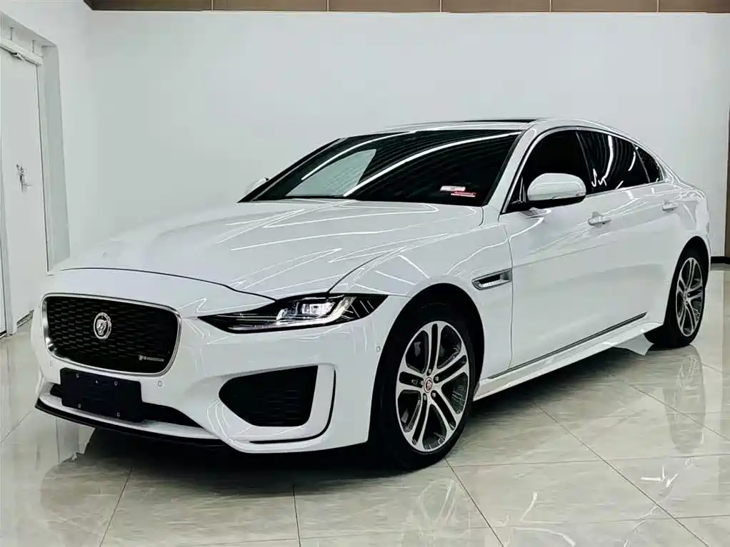 Купить Jaguar XEL