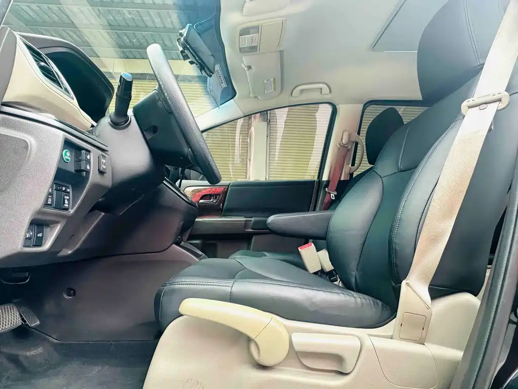 Honda Odyssey 2015 2.4L Comfort