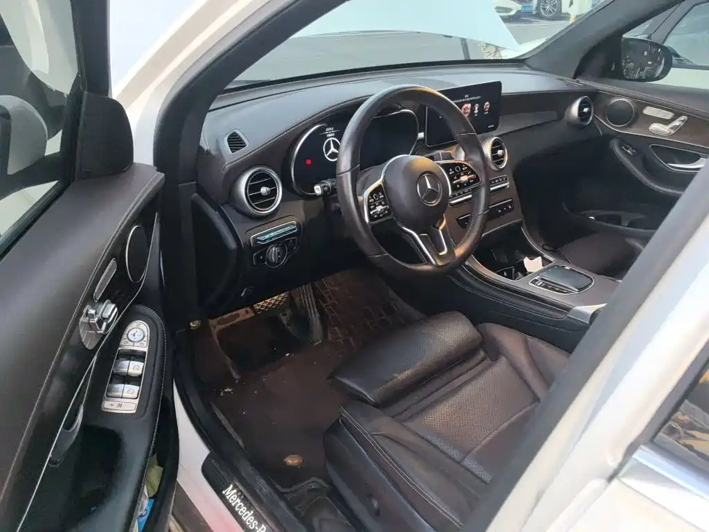 Mercedes-Benz GLC — миниатюра 17