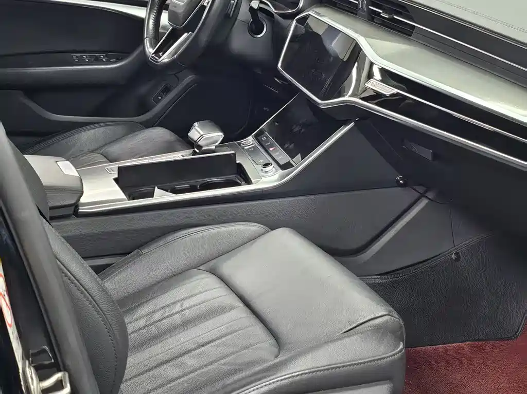 Audi A6L 2019 40 TFSI Luxury