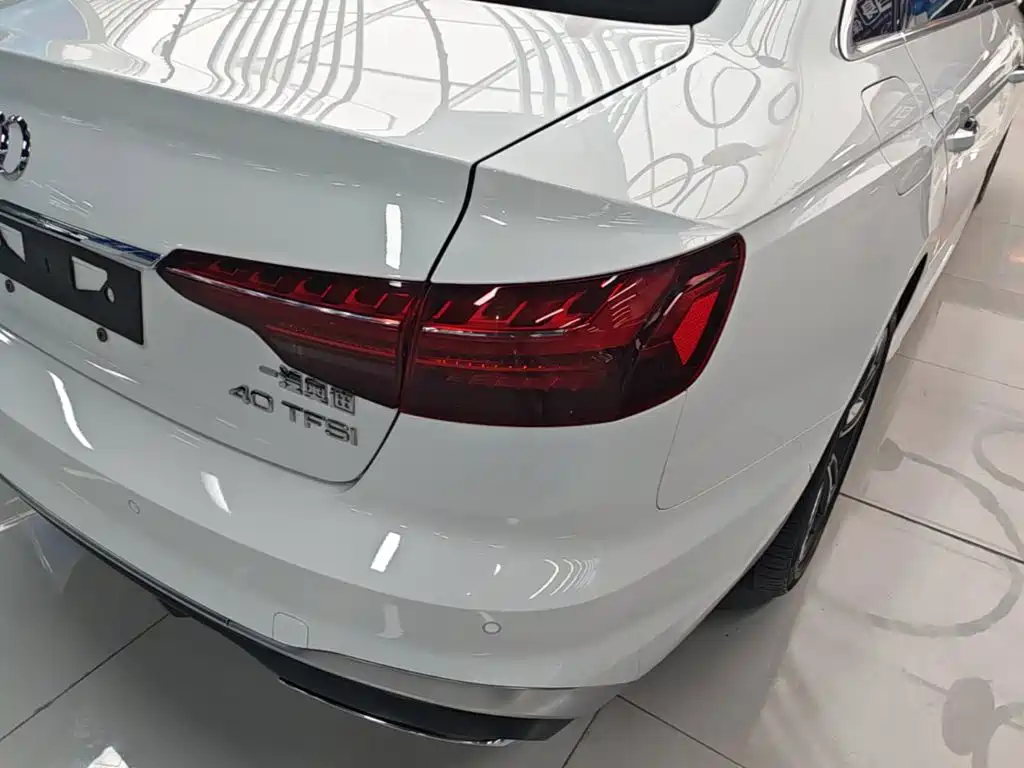 Audi A4L — миниатюра 8