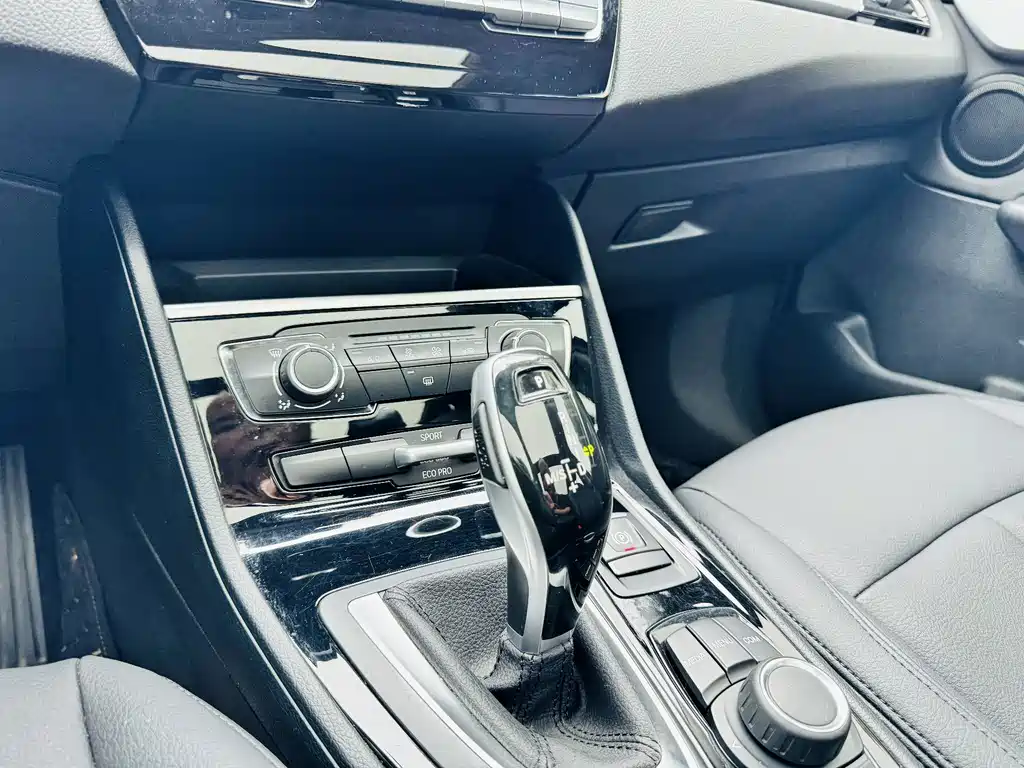 BMW 2 Series Gran Tourer — миниатюра 9
