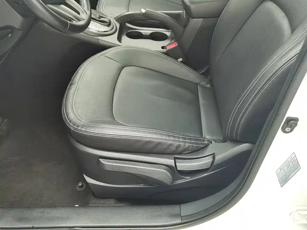Kia Sportage — миниатюра 20