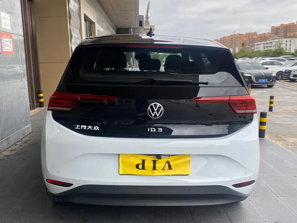 Volkswagen ID.3 — миниатюра 14