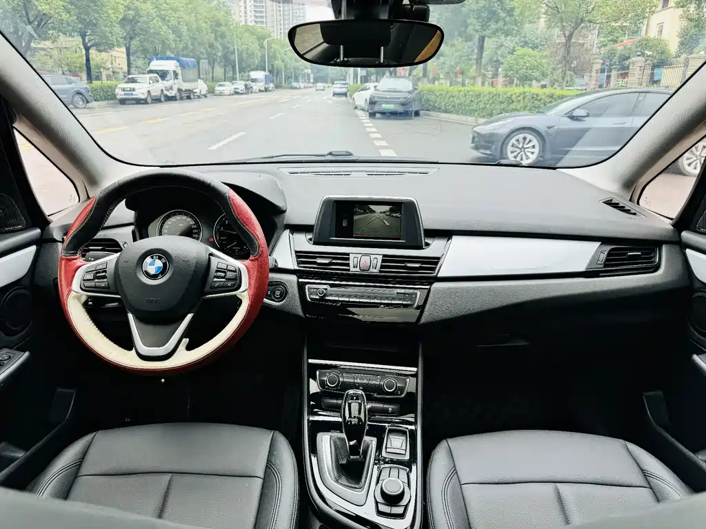 BMW 2 Series Gran Tourer — миниатюра 17