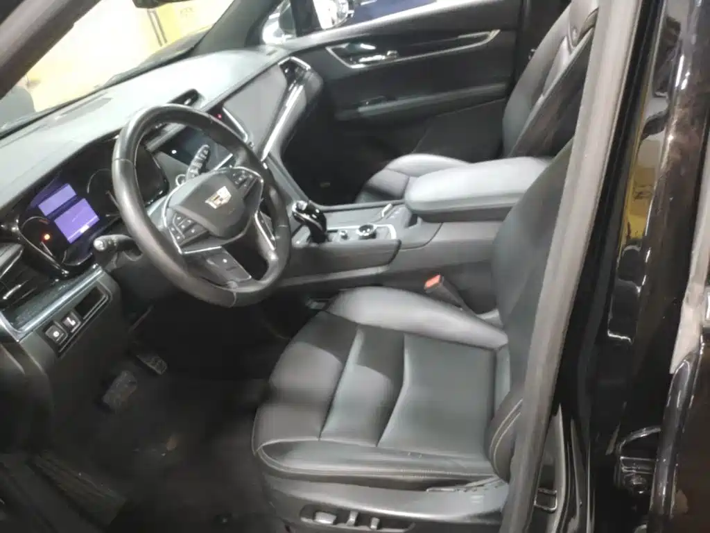 Cadillac XT5 — миниатюра 15