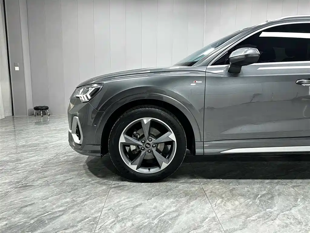 Audi Q3 2023 35 TFSI Fashion （1.4T）