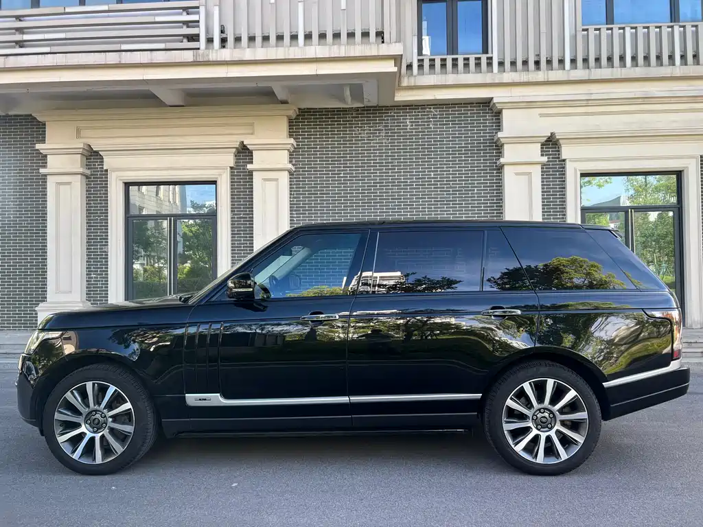 Land Rover Range Rover 2015 5.0 SC V8 AB Long Wheelbase