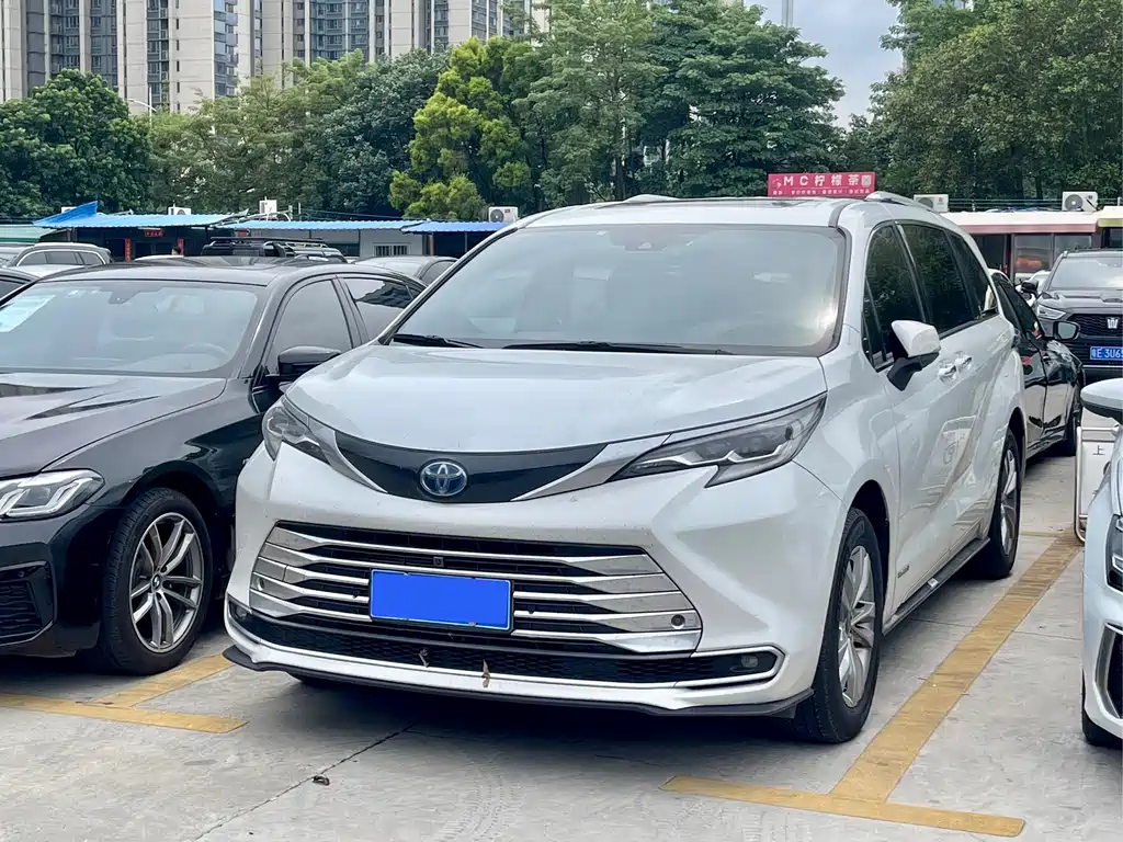 Toyota Sienna