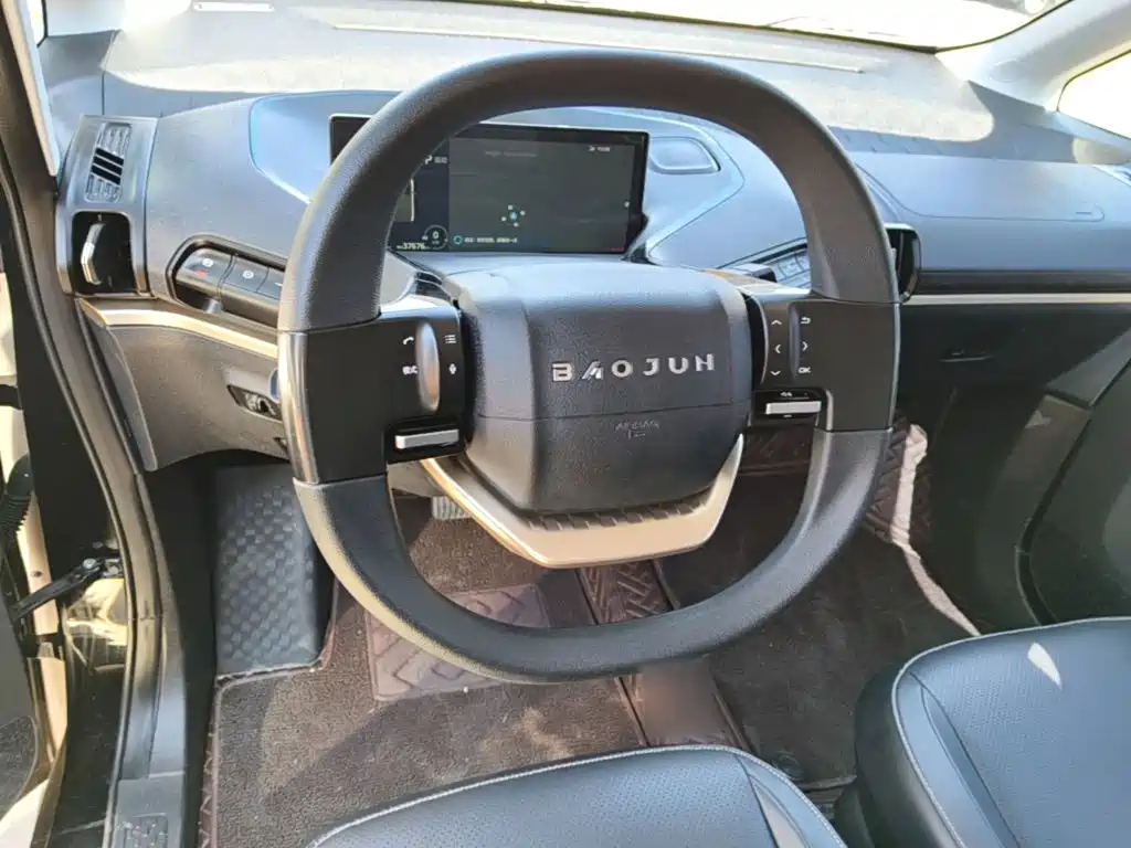 Baojun KiWi EV — миниатюра 11