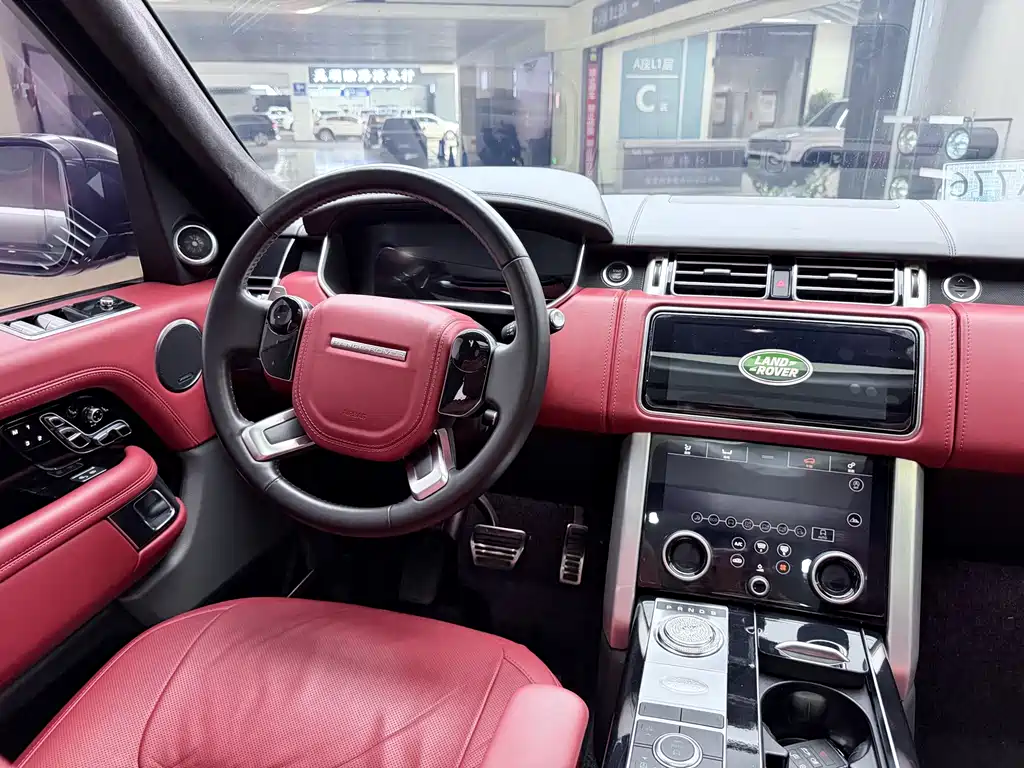 Land Rover Range Rover — миниатюра 10