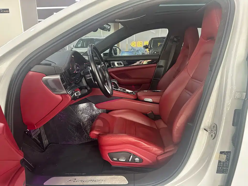 Porsche Panamera — миниатюра 5