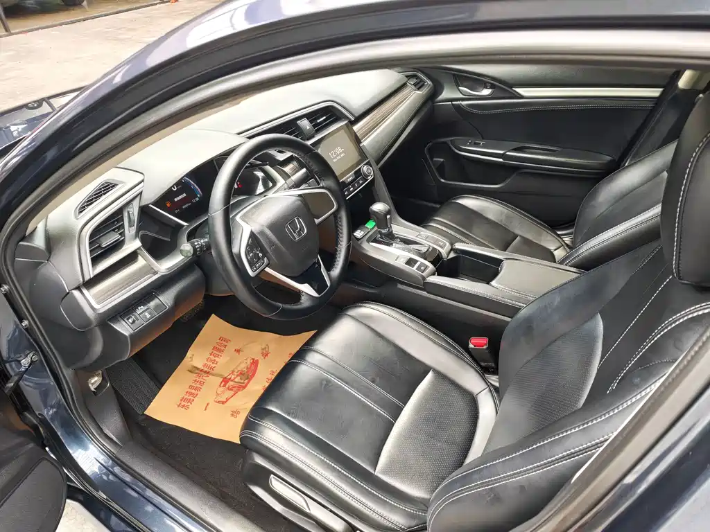 Honda Civic — миниатюра 6
